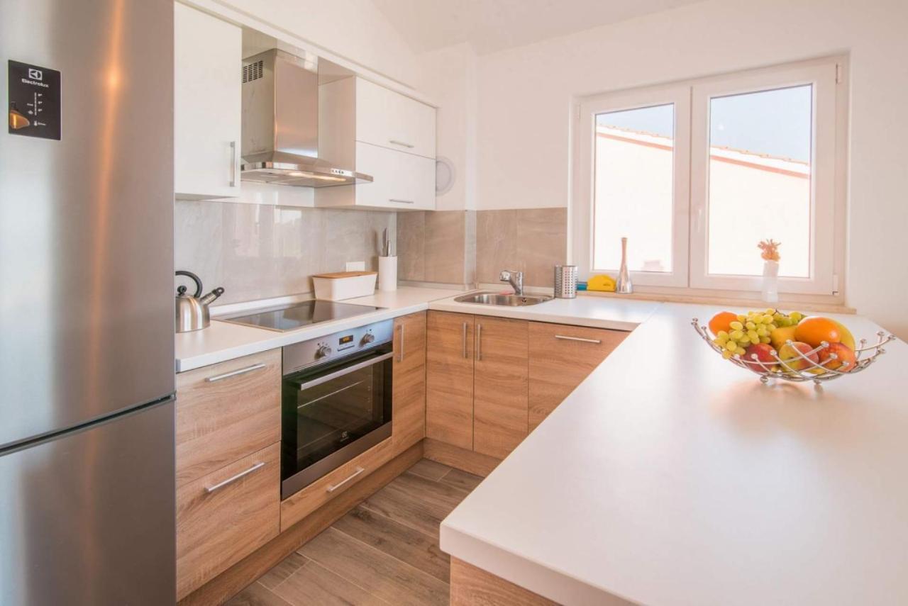 Apartman Zoe Vrbnik Zewnętrze zdjęcie